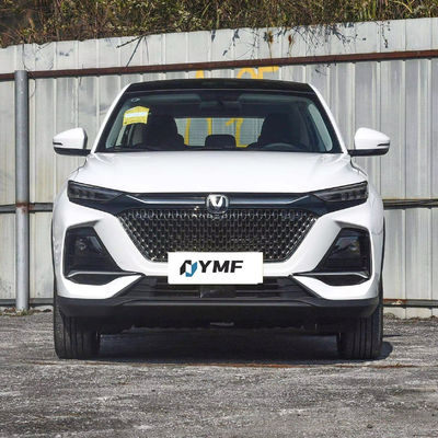 5 sedili berlina Changan X7 Plus 24 modelli di 1.5T Comfort manuale Modello auto SUV auto usata