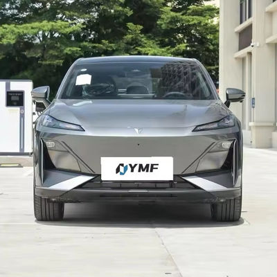 Changan CS75 Hunter and Performance SUV a benzina con batteria al litio ferro fosfato