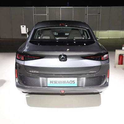 CHANGAN Qiyuan A05 1.5L veicolo ibrido 5 posti berlina tecnologia ibrida avanzata