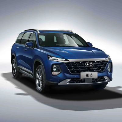 2023 Shengda Traveler Version SUV automatico Sedile in pelle R18 pneumatici FWD Multifunzione Auto