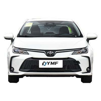 Volante multifunzione 2023 Toyota Hybrid 1.8L Sport con sistema ESC avanzato